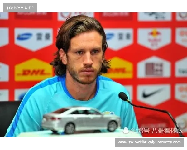 16岁恩古莫哈闪耀赛场年轻球员成长路径引发广泛关注